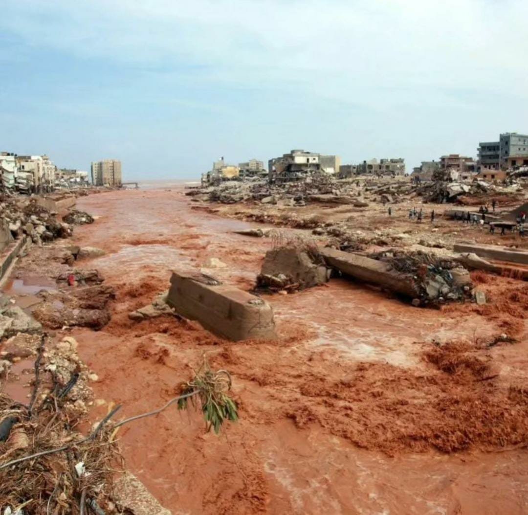 Bencana Banjir Libya Mehanyutkan Rumah dan Kantor dan Menewaskan Sekitar 6000 Jiwa
