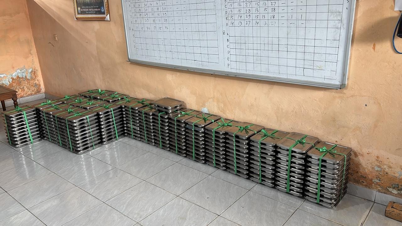 BGN Resmi Berikan Insentif Rp100 Ribu Per Hari bagi Guru Penanggung Jawab Program MBG