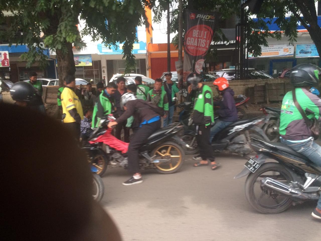 BREAKING NEWS : Kecelakaan Motor di Plaju Kota Palembang