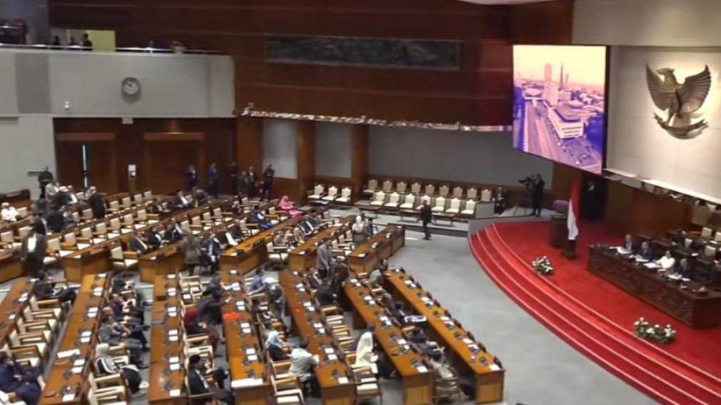 DPR Sahkan Revisi UU Haji dan Umrah, BP Haji Berubah Jadi Kementerian