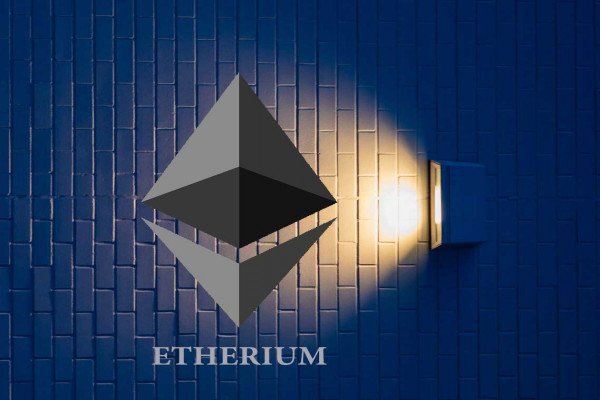 Etherium Mencapai Rekor Tertinggi Melampaui Bitcoin