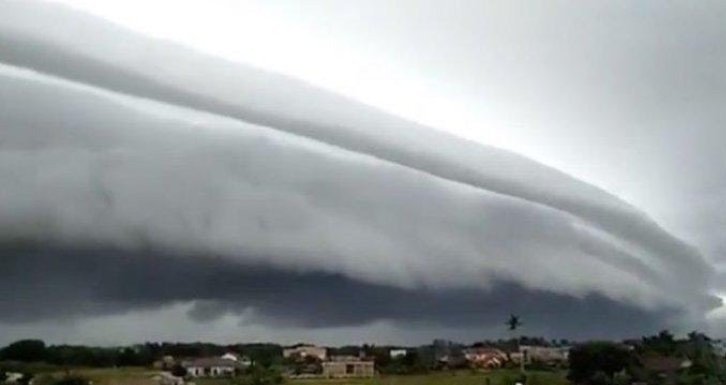 Viral Fenomena Awan Tsunami di Indonesia, Ini Penjelasan BMKG