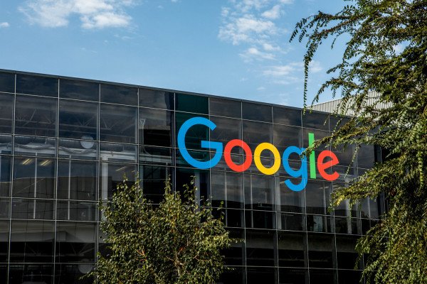 Google Akan Menginvestasikan $ 7 Miliar Untuk Pembuatan Ruang Kantor Dan Menciptakan 10.000 Pekerjaan Penuh Waktu Baru