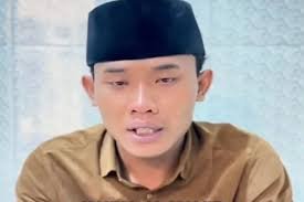 Kasus Video Viral, Gus Elham Yahya Akhirnya Klarifikasi dan Minta Maaf di Hadapan Publik