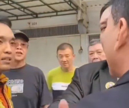 Kembali Memanas Perseteruan Ketua RT Ketua RT Pelanggaran Deretan Ruko Pluit