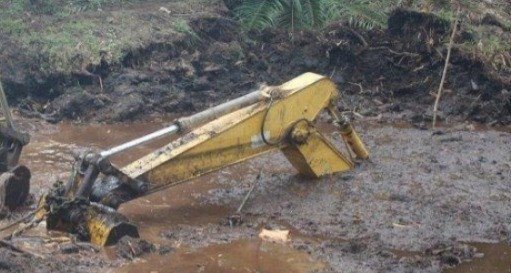 Kisah Selamat Operator Excavator yang Tenggelam Akibat Likuifaksi di Mamuju Tengah