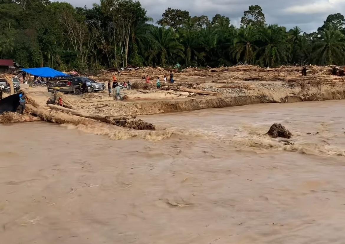 Korban Banjir Bandang dan Longsor di Tiga Provinsi Sumatera Tembus 430 Jiwa, Ratusan Warga Masih Hilang