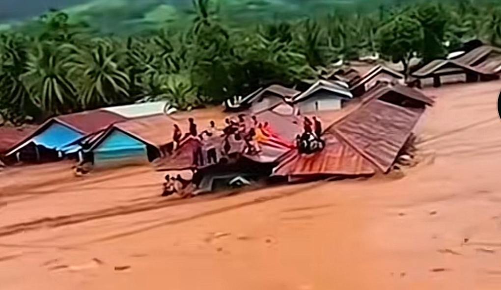 Lebih dari 400 Tewas, Bencana Sumatra Dinilai Akibat Deforestasi dan Izin Tambang