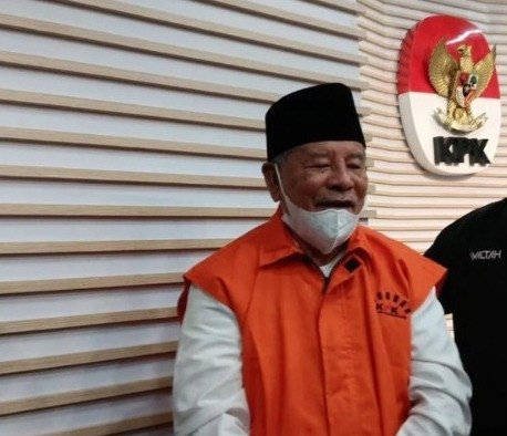 Mantan Gubernur Maluku Utara Abdul Gani Bantah Kumpulkan Rp3 Miliar untuk Wanita di Hotel: Sudah Dianggap Anak