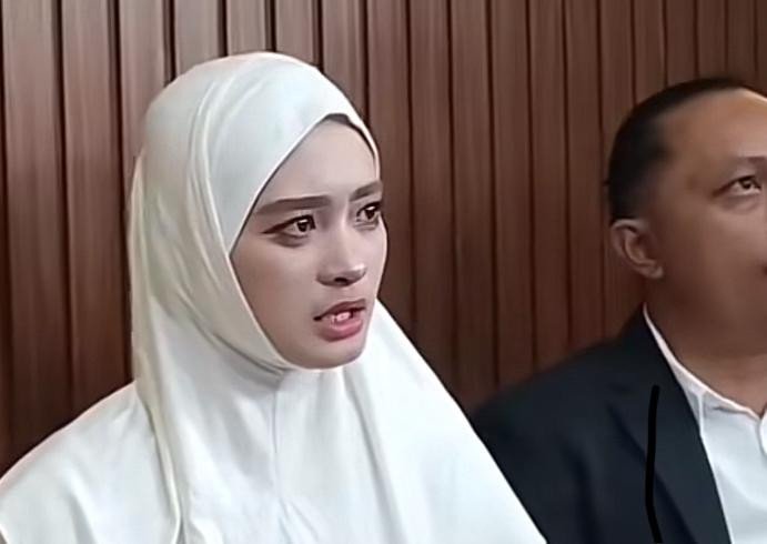 Merasa Ditipu Soal Status Insanul Fahmi, Inara Rusli Tempuh Jalur Hukum