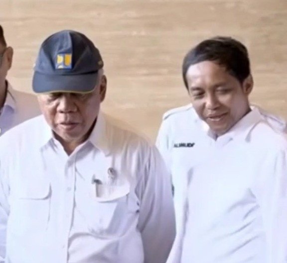 Netizen Geram: Raja Juli Antoni Dinilai Tak Sopan Saat Menyela Menteri Basuki