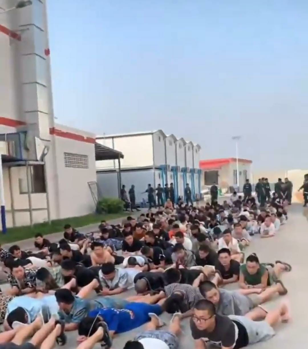 Otoritas Kamboja berhasil menutup hampir 200 pusat penipuan (scam centers) internasional dan menangkap ribuan orang dalam operasi besar-besaran.