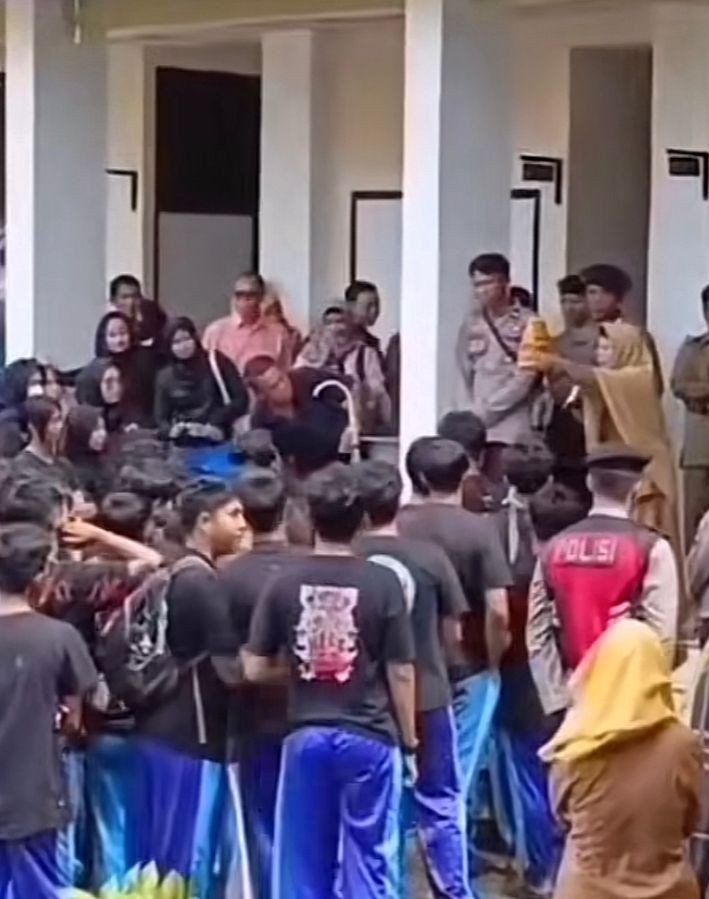 Ratusan Siswa SMAN 1 Mempawah Demo, Gagal Ikut SNBP 2025 Gara-Gara Kelalaian Sekolah