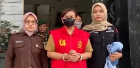 Tampil Glamor, Terungkap Bendahara Desa Tilap Dana untuk RT, RW & Posyandu Capai Rp406 Juta
