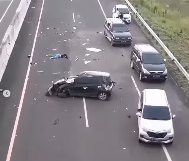 Terjadi Kecelakan di Tol Kayuagung - Palembang, Korban Seorang Mahasiswi