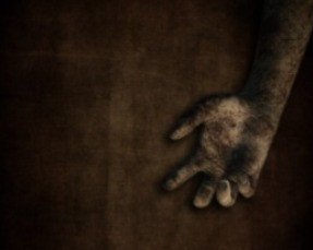 Tragis Penghuni Kos Wanita 23 Tahun Ditemukan Tewas Penuh Luka Memar