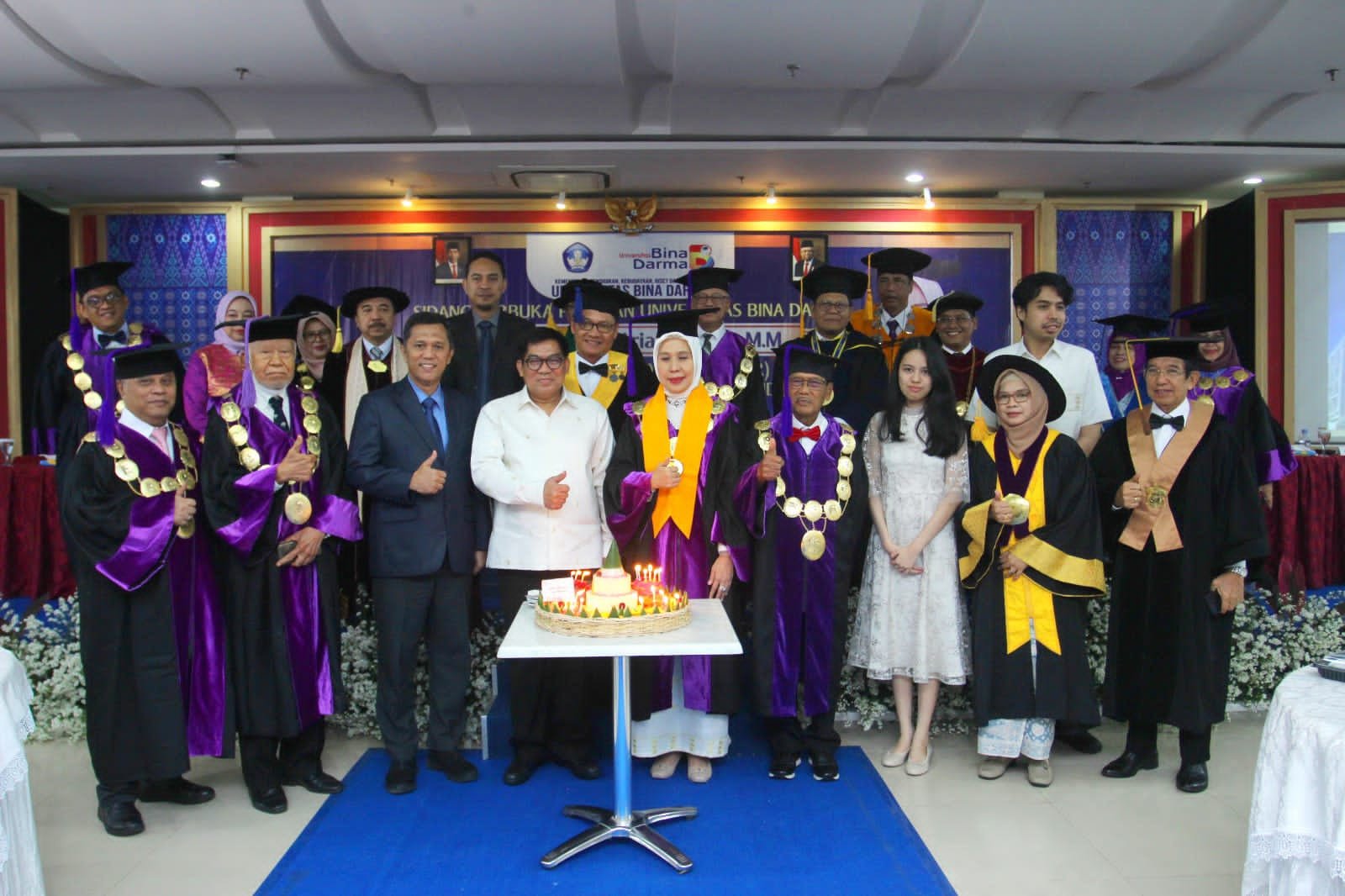 Universitas Bina Darma Gelar Pengukuhan Prof. Dr. Sunda Ariana, M.Pd., M.M.,