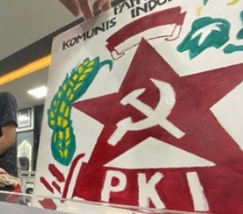 Unmul Klarifikasi Temuan Lukisan Bergambar PKI, Tegaskan Hanya Alat Peraga Perkuliahan Sejarah