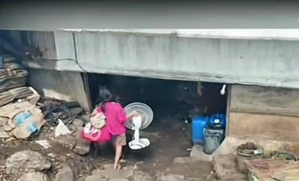 Usai Viral Pemkot Jakarta Barat Mendata Warga Pemukiman Kolong Tol Angke