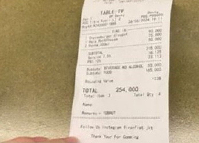 Viral Pelayan Sebut Pelanggan 'Tobrut', Restoran Langsung Minta Maaf