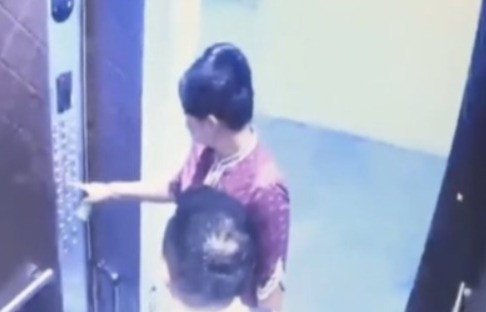 Viral Video Dugaan Perselingkuhan Manajer Maskapai dengan Pramugari