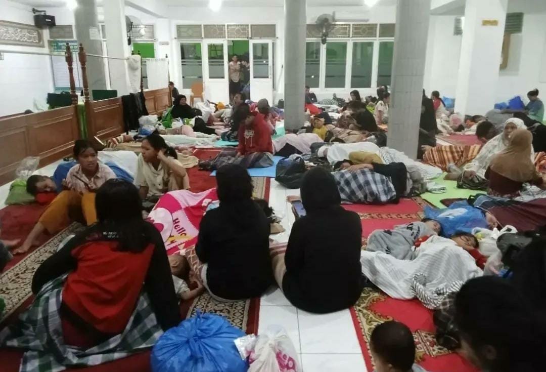 Warga terdampak banjir di Padang membutuhkan bantuan makanan